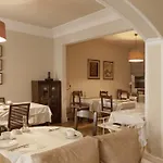 هوستال كانيغو 2*